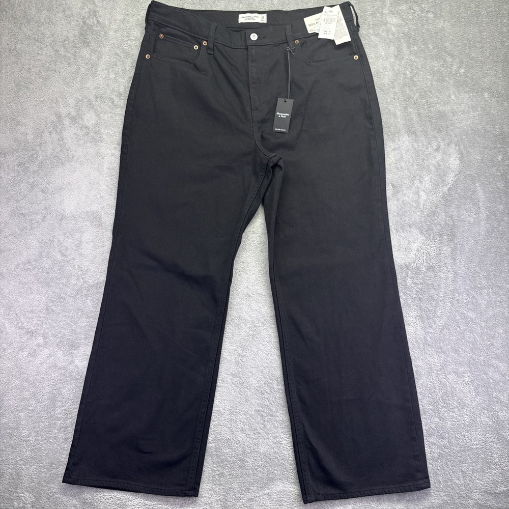 Abercrombie & Fitch 90's Relaxed Black High Rise Straight Leg  Jean 32 Short NWT